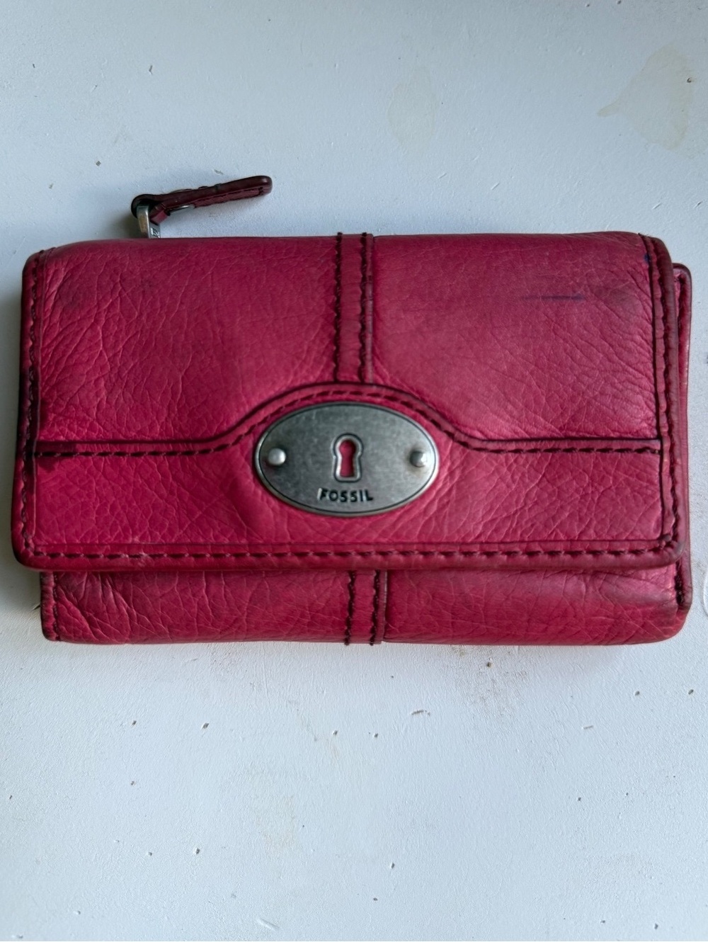 Fossil Red Leather Trifold Wallet with Zipper Pocket